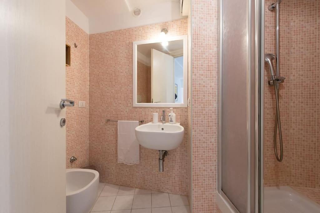 Casa Bartolomeo - Loft In Trastevere Рим Екстер'єр фото